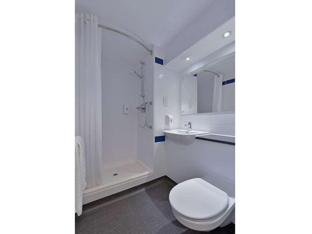 Travelodge Leicester Hinckley Road Стая снимка