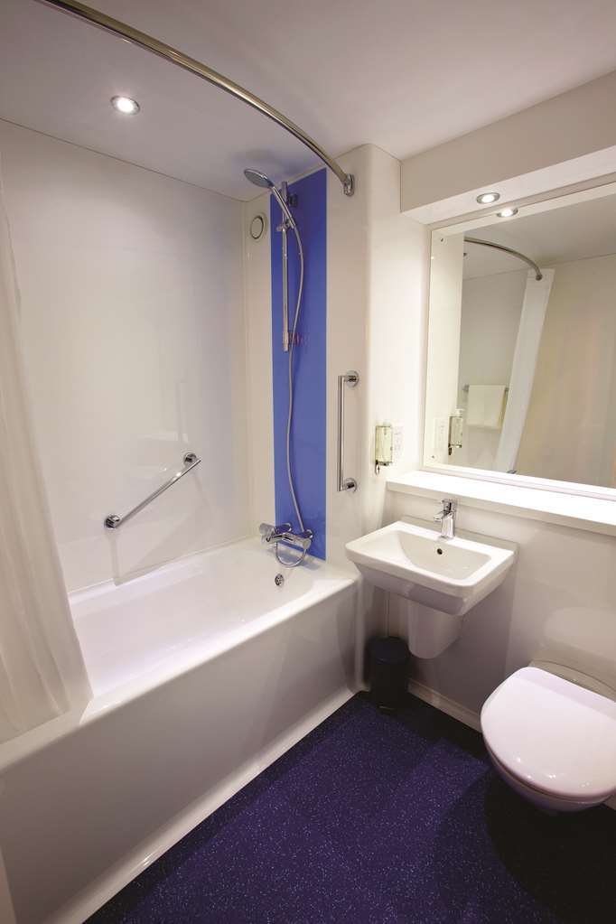 Travelodge Leicester Hinckley Road Стая снимка
